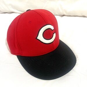 Cincinnati Reds Baseball Cap Richardson Pulse Series Red Black Pts 20 Size S/M